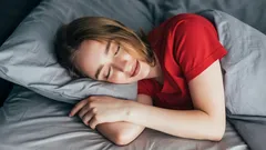 Wie du in 2 Minuten leicht einschläfst und wirklich gut schläfst: eine alte chinesische Methode