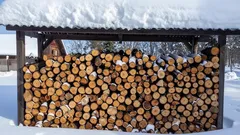 Das Holz bleibt den ganzen Winter trocken: Merken Sie sich diese bewährten Lagerungsmethoden